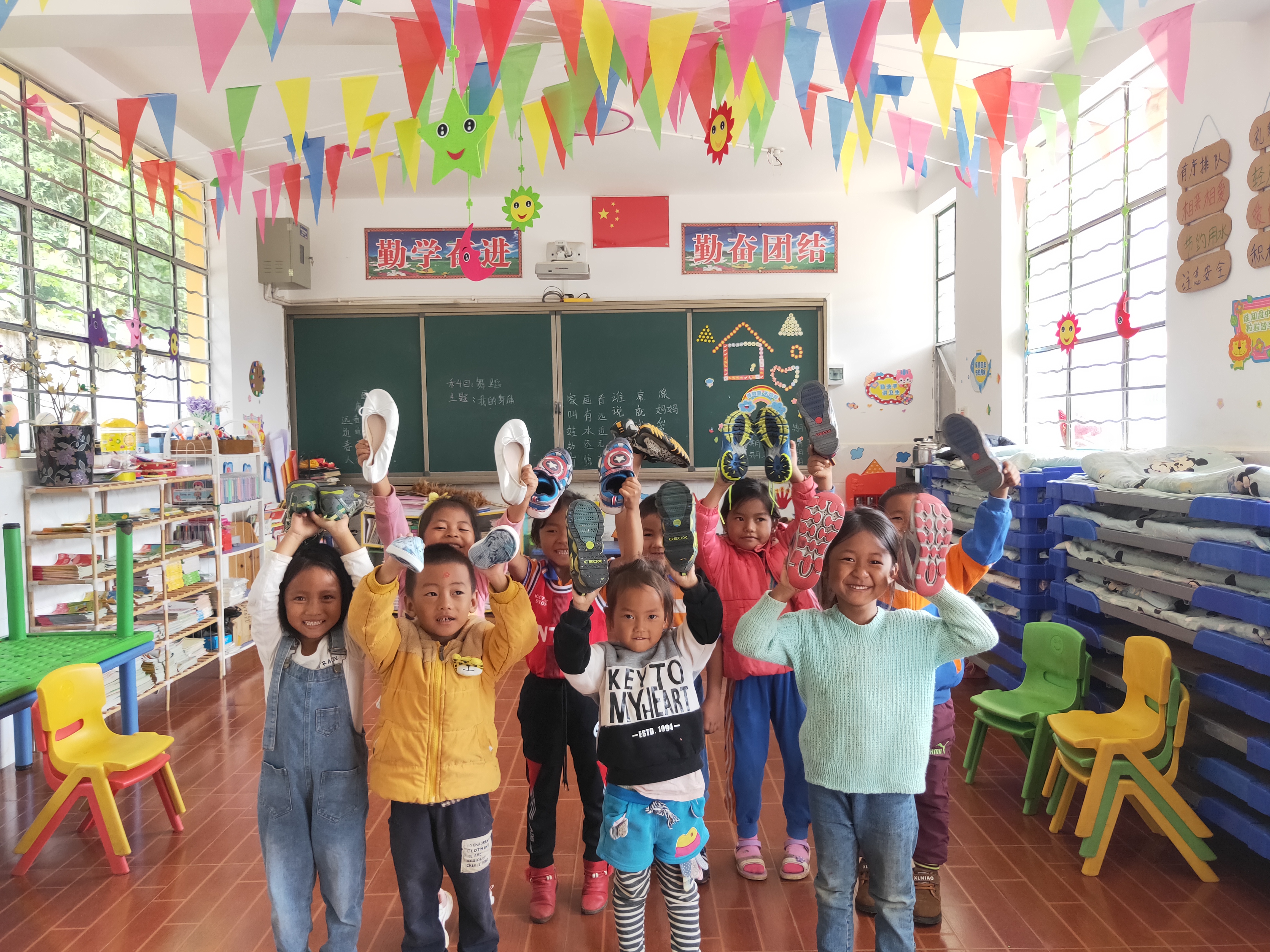 Z6���������й����ٷ���վ