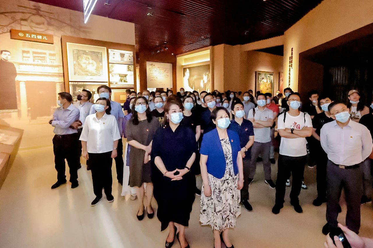 Z6¡¤×ðÁú¡¸Öйú¡¹¹Ù·½ÍøÕ¾